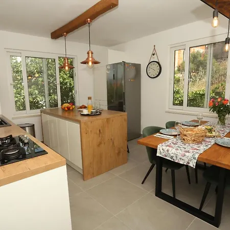 Luce Apartamento Trogir